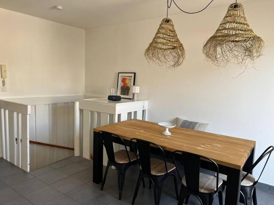 Superbe Appartement Avec Parking 라로셸 외부 사진