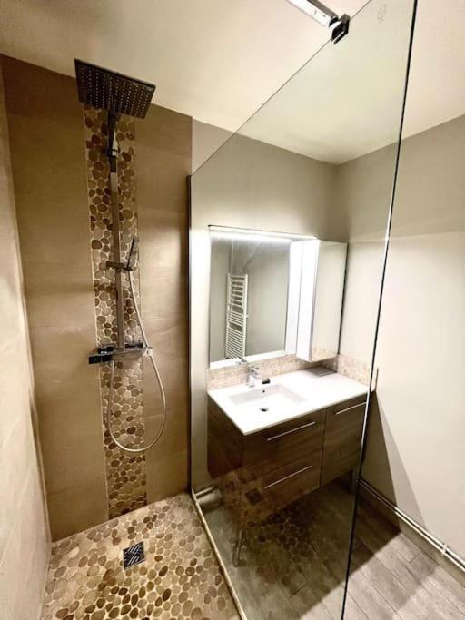 Superbe Appartement Avec Parking 라로셸 외부 사진
